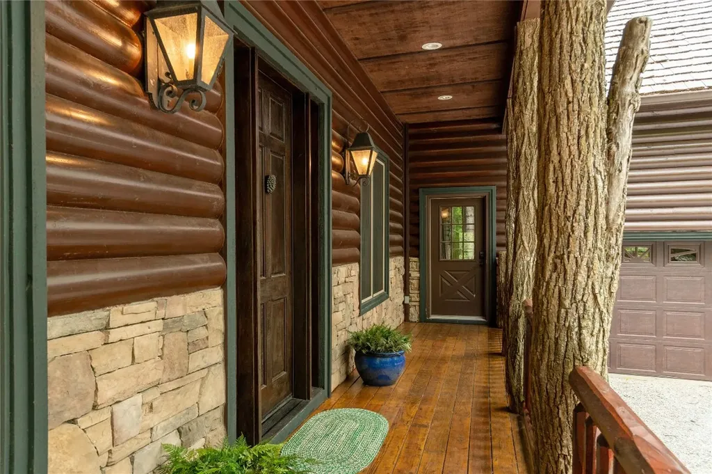 420 Feldspar Lane Sapphire NC 28774