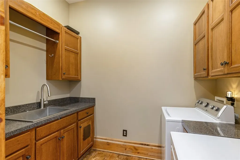 420 Feldspar Lane Sapphire NC 28774