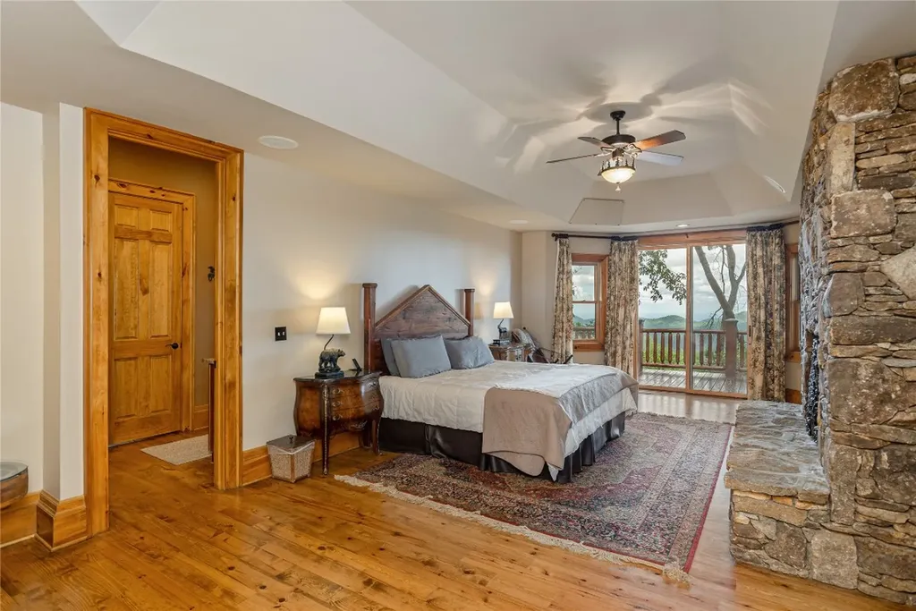 420 Feldspar Lane Sapphire NC 28774