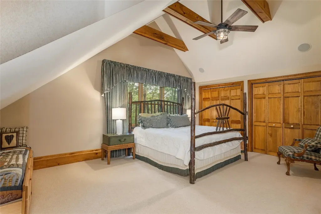 420 Feldspar Lane Sapphire NC 28774