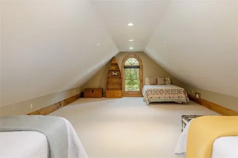 420 Feldspar Lane Sapphire NC 28774