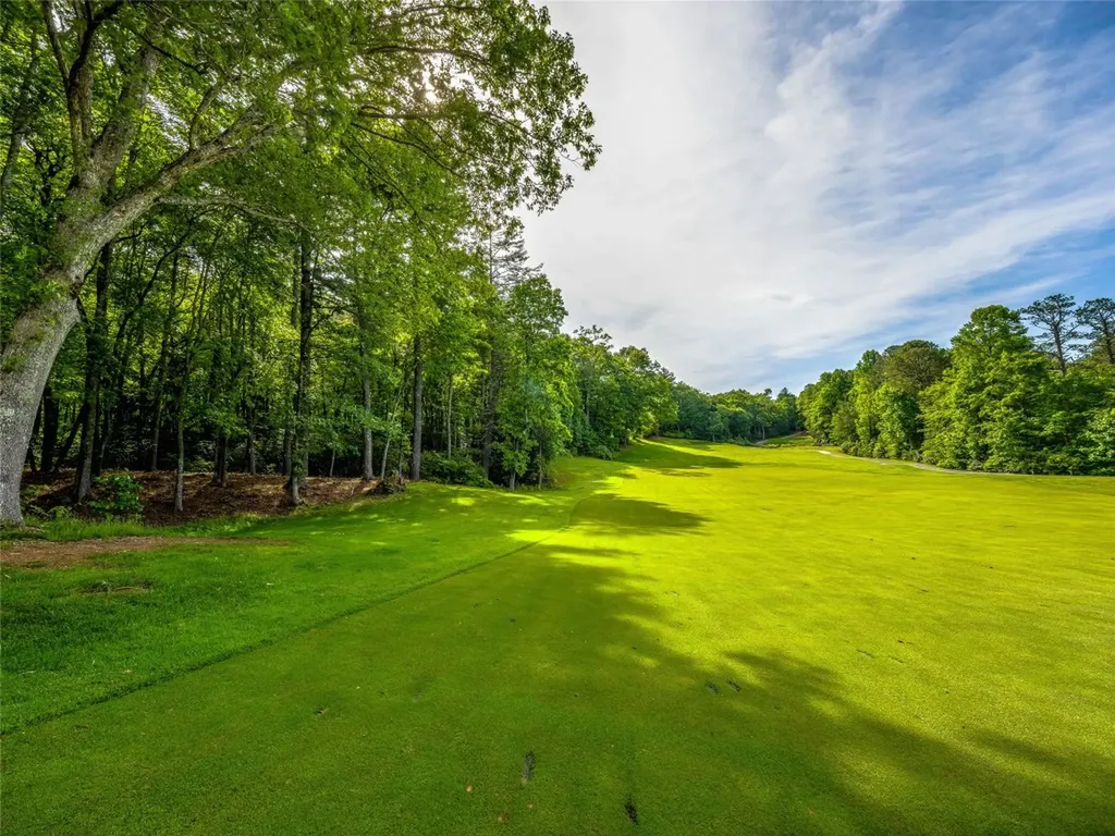 J 35 Cherokee Point Lake Toxaway NC 28747