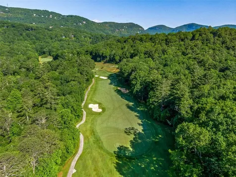 J 35 Cherokee Point Lake Toxaway NC 28747