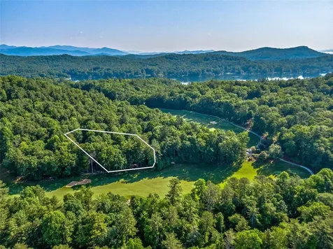 J 35 Cherokee Point Lake Toxaway NC 28747