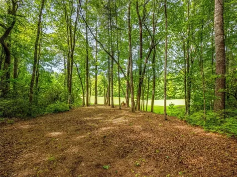 J 35 Cherokee Point Lake Toxaway NC 28747