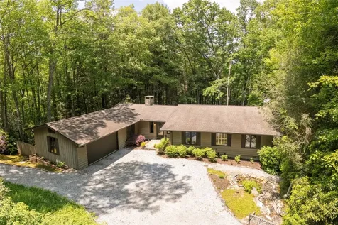 776 Stillmont Circle Cashiers NC 28717