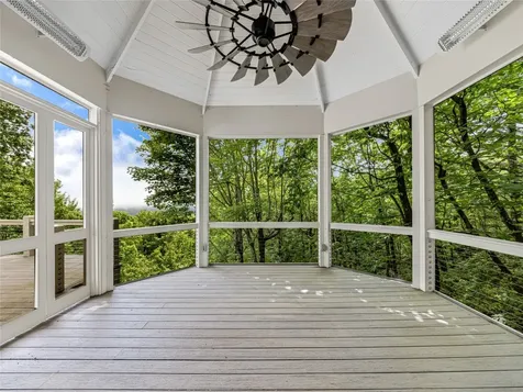 251 Toxaway Court Lake Toxaway NC 28747