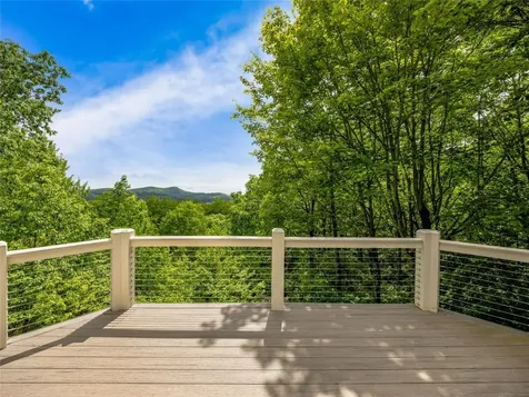 251 Toxaway Court Lake Toxaway NC 28747
