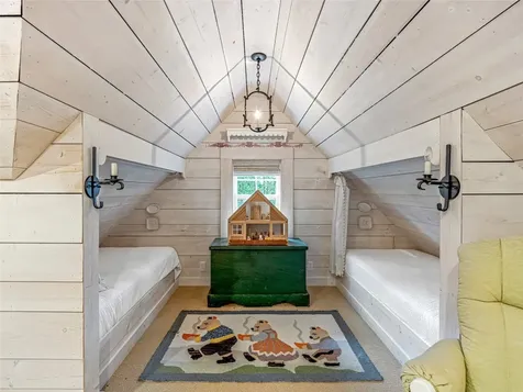 251 Toxaway Court Lake Toxaway NC 28747