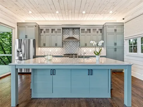 251 Toxaway Court Lake Toxaway NC 28747