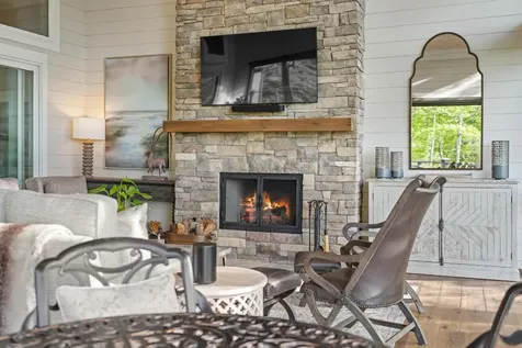 108 W View Way Highlands NC 28741