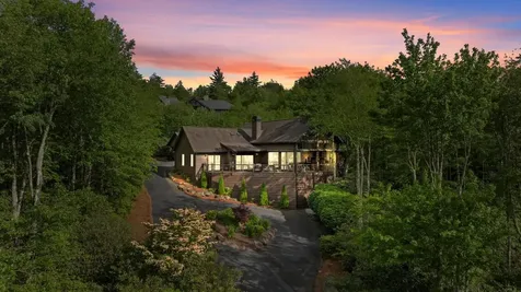 108 W View Way Highlands NC 28741