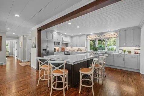 108 W View Way Highlands NC 28741