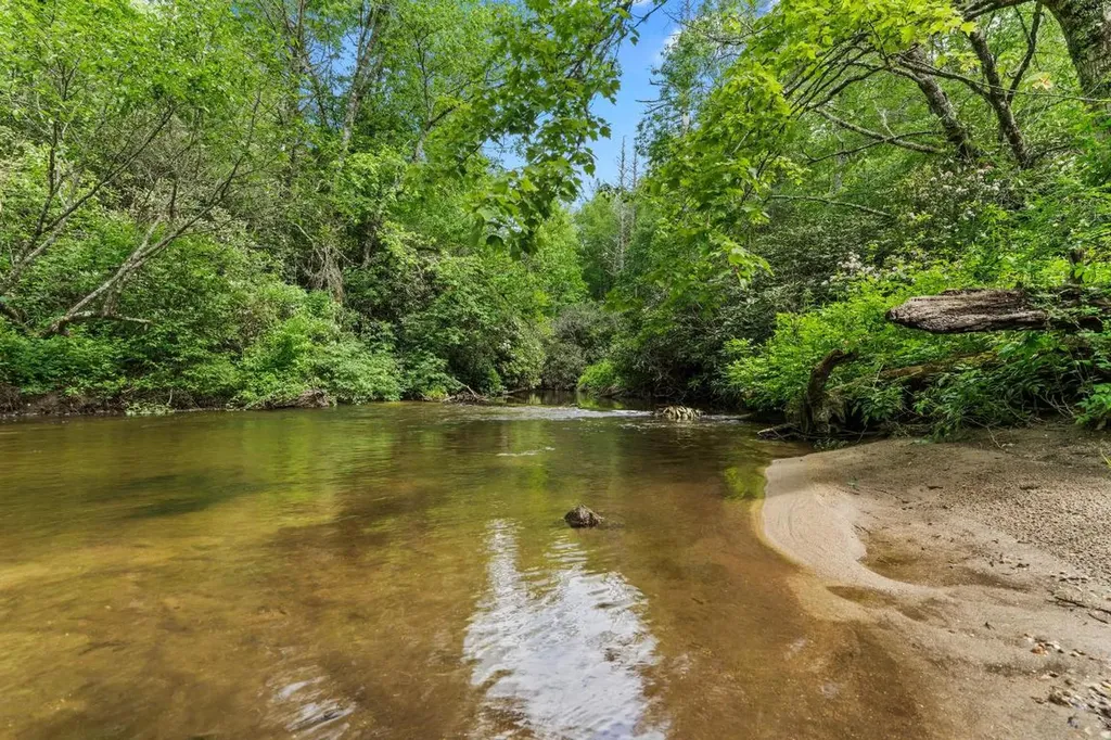 Lt 29/36 Long Bridge North Cullowhee NC 28717