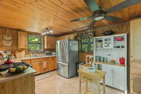 251 Edwards Creek Road Highlands NC 28741