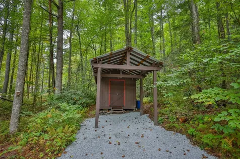 251 Edwards Creek Road Highlands NC 28741