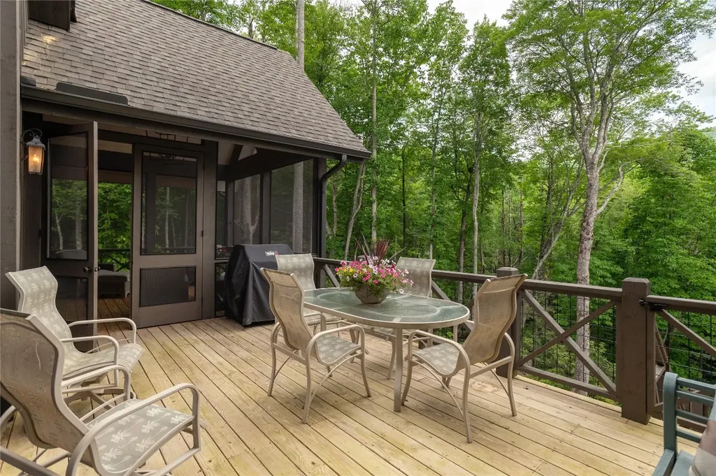 510 Boiling Springs Road Sapphire NC 28774