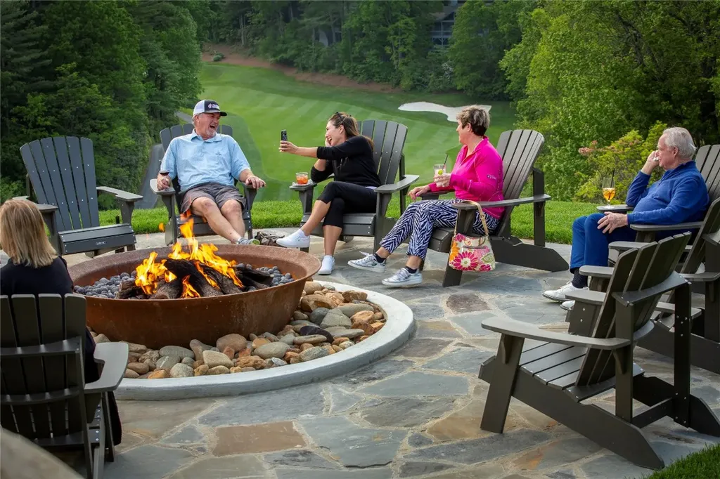 510 Boiling Springs Road Sapphire NC 28774