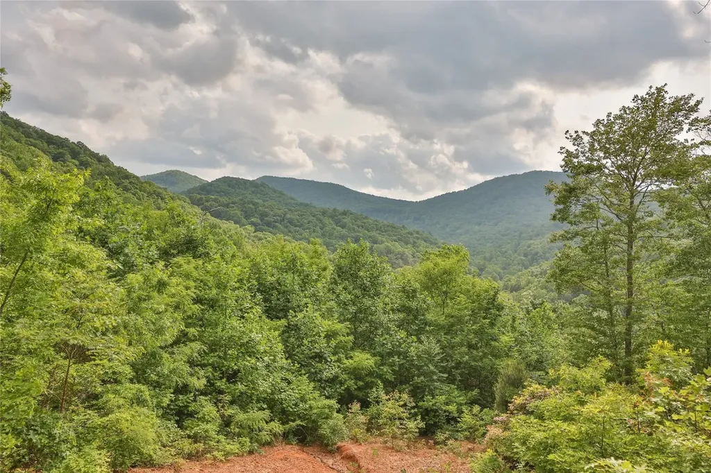 524 White Rock Road Cullowhee NC 28723