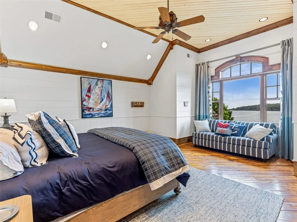 41 Chimney Point Lake Toxaway NC 28747