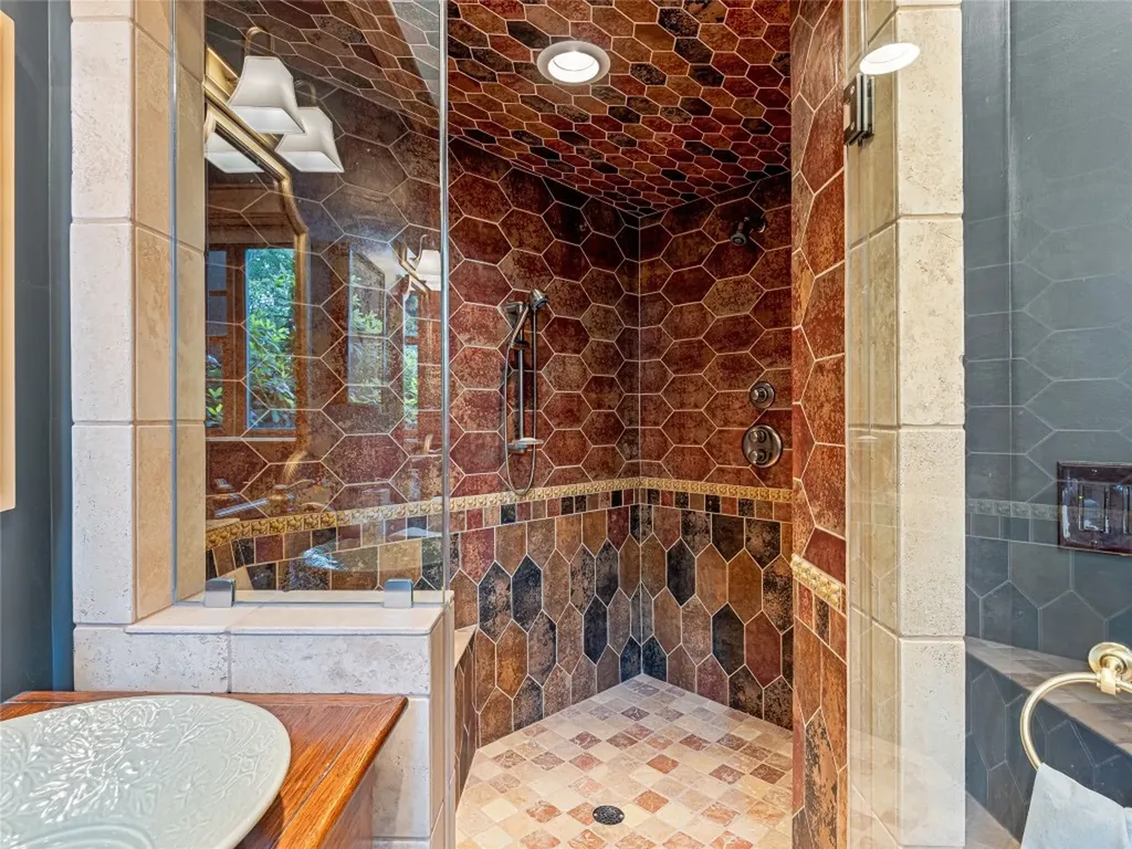 41 Chimney Point Lake Toxaway NC 28747