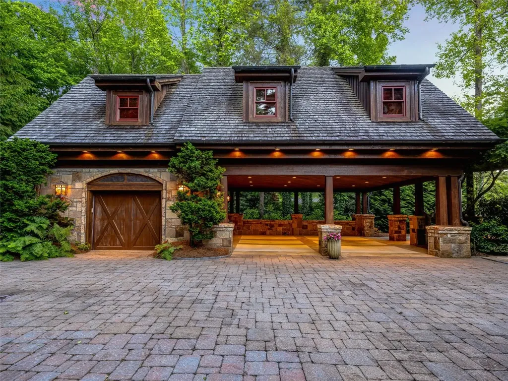 41 Chimney Point Lake Toxaway NC 28747