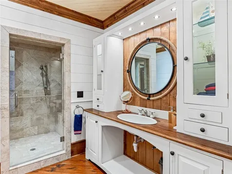 41 Chimney Point Lake Toxaway NC 28747