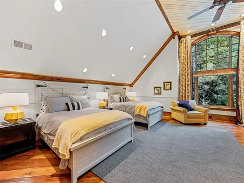 41 Chimney Point Lake Toxaway NC 28747