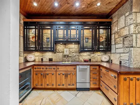 41 Chimney Point Lake Toxaway NC 28747