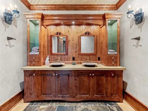 41 Chimney Point Lake Toxaway NC 28747