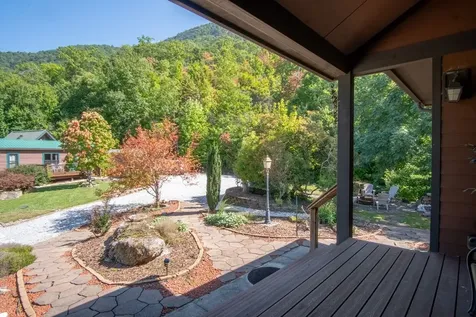 37 Jones Knob Road Franklin NC 28734