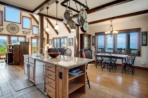 37 Jones Knob Road Franklin NC 28734