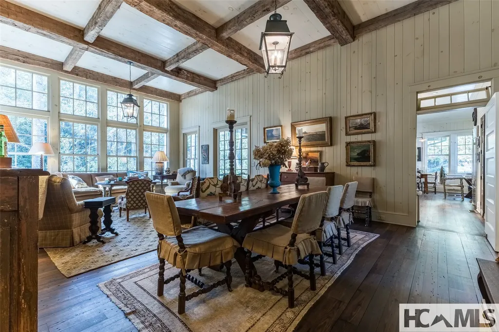 55 Oconee Belle Trail Glenville NC 28736