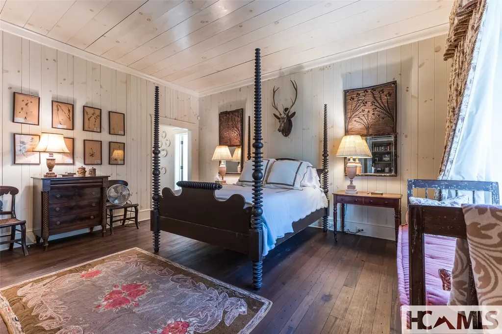 55 Oconee Belle Trail Glenville NC 28736