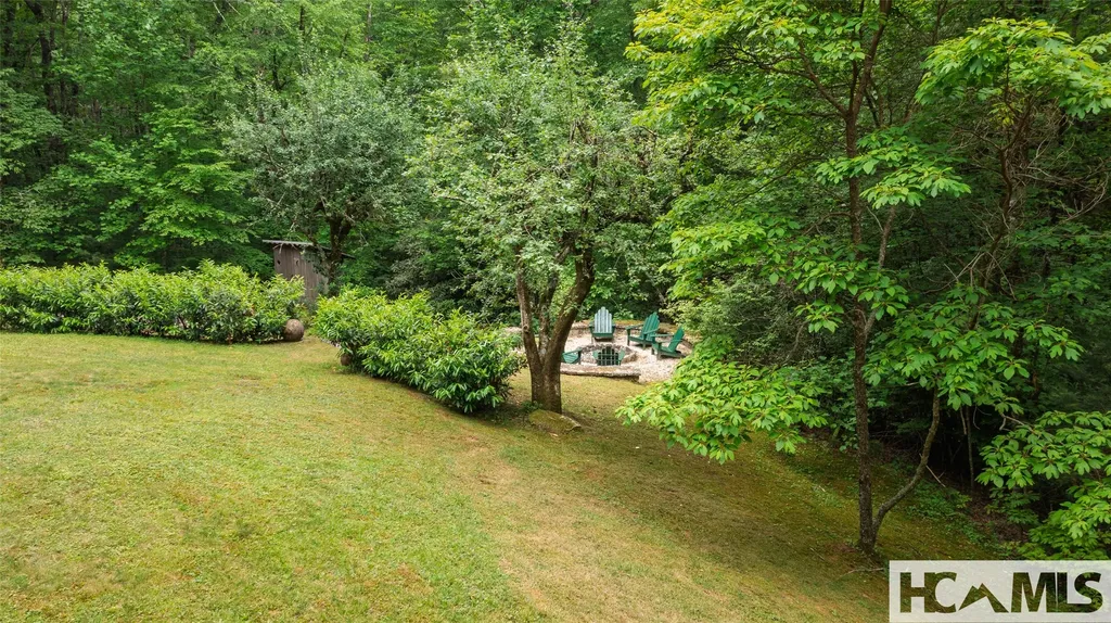 55 Oconee Belle Trail Glenville NC 28736