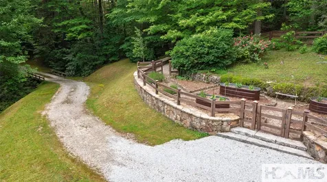 55 Oconee Belle Trail Glenville NC 28736