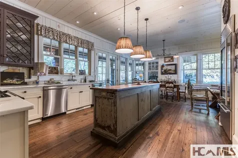 55 Oconee Belle Trail Glenville NC 28736