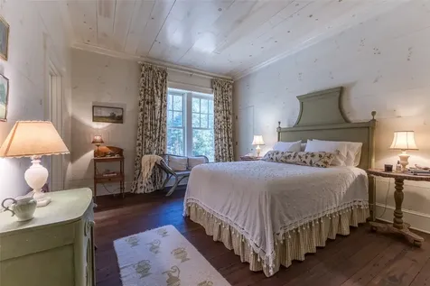 55 Oconee Belle Trail Glenville NC 28736