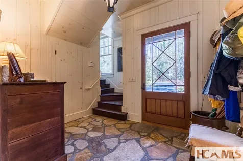 55 Oconee Belle Trail Glenville NC 28736