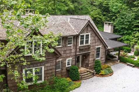 55 Oconee Belle Trail Glenville NC 28736