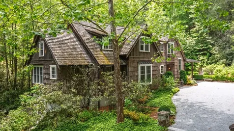 55 Oconee Belle Trail Glenville NC 28736