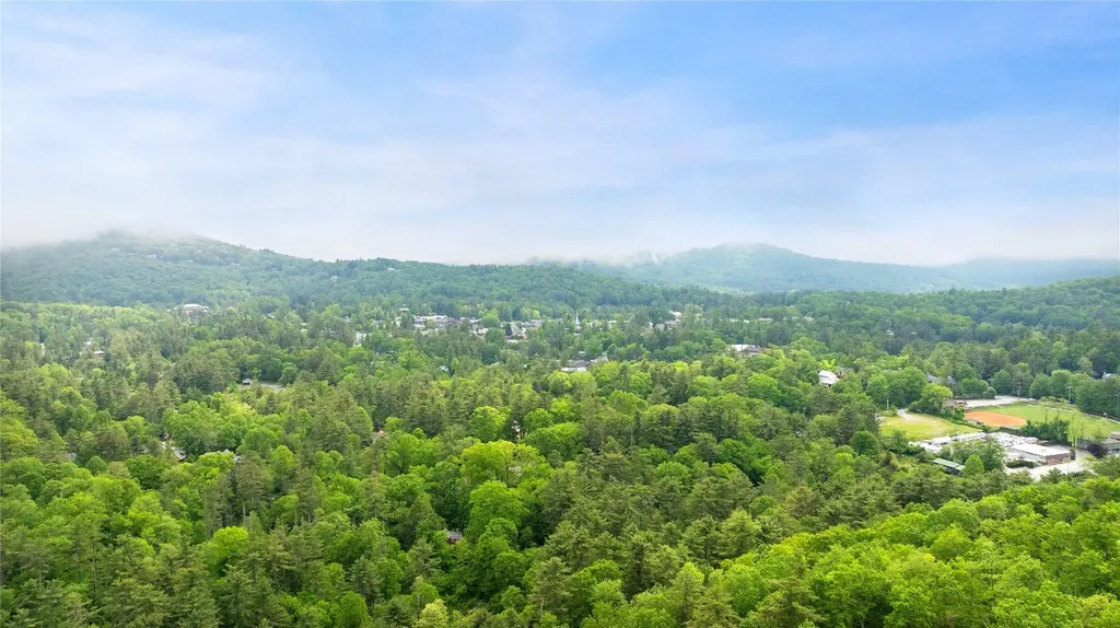 Tbd Upper Lake Road Highlands NC 28741