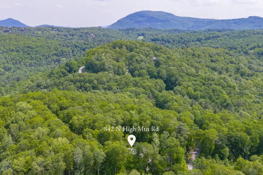 842 N High Mountain Drive Cashiers NC 28717
