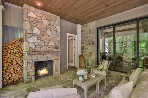 842 N High Mountain Drive Cashiers NC 28717