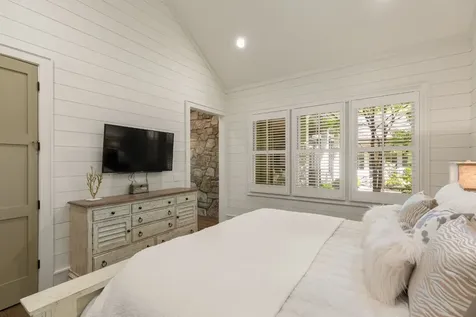 842 N High Mountain Drive Cashiers NC 28717