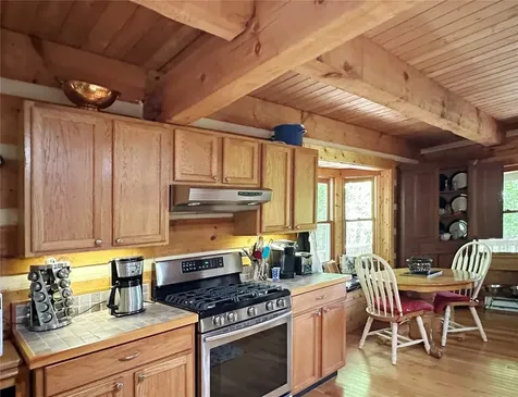 102 Gray Bank Road Lake Toxaway NC 28747