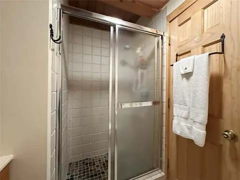 102 Gray Bank Road Lake Toxaway NC 28747