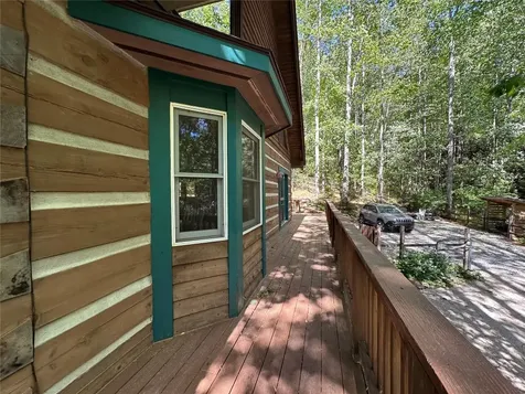 102 Gray Bank Road Lake Toxaway NC 28747