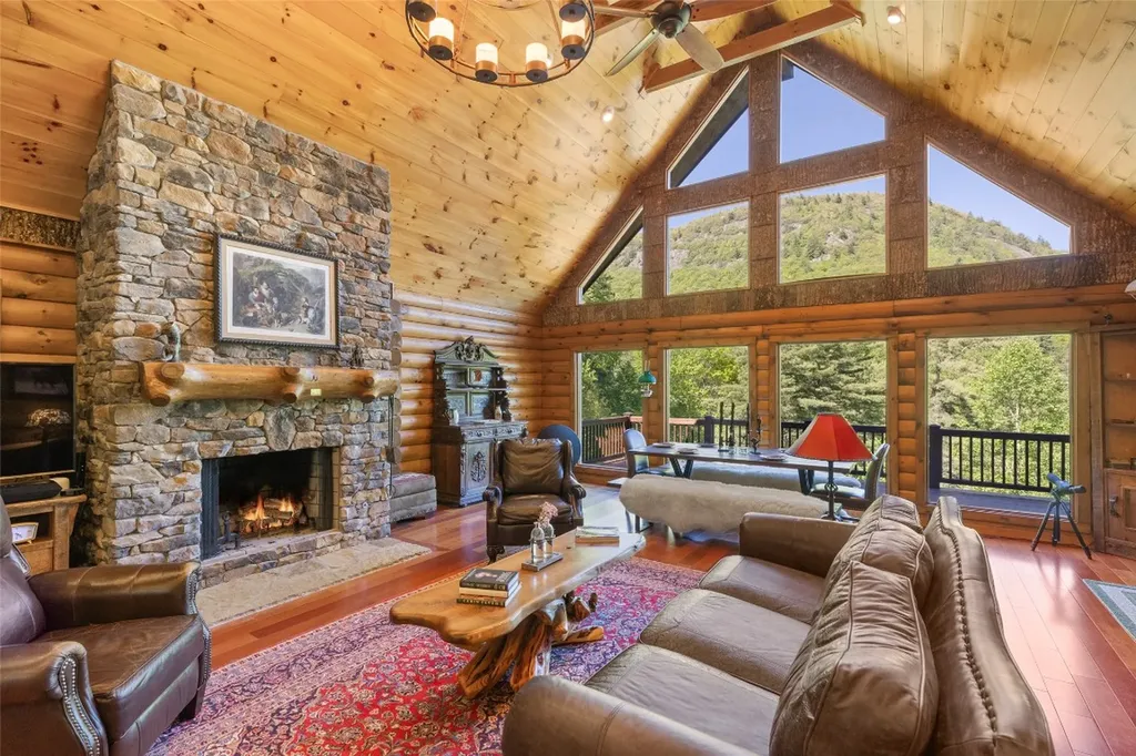 1318 Shortoff Road Highlands NC 28741