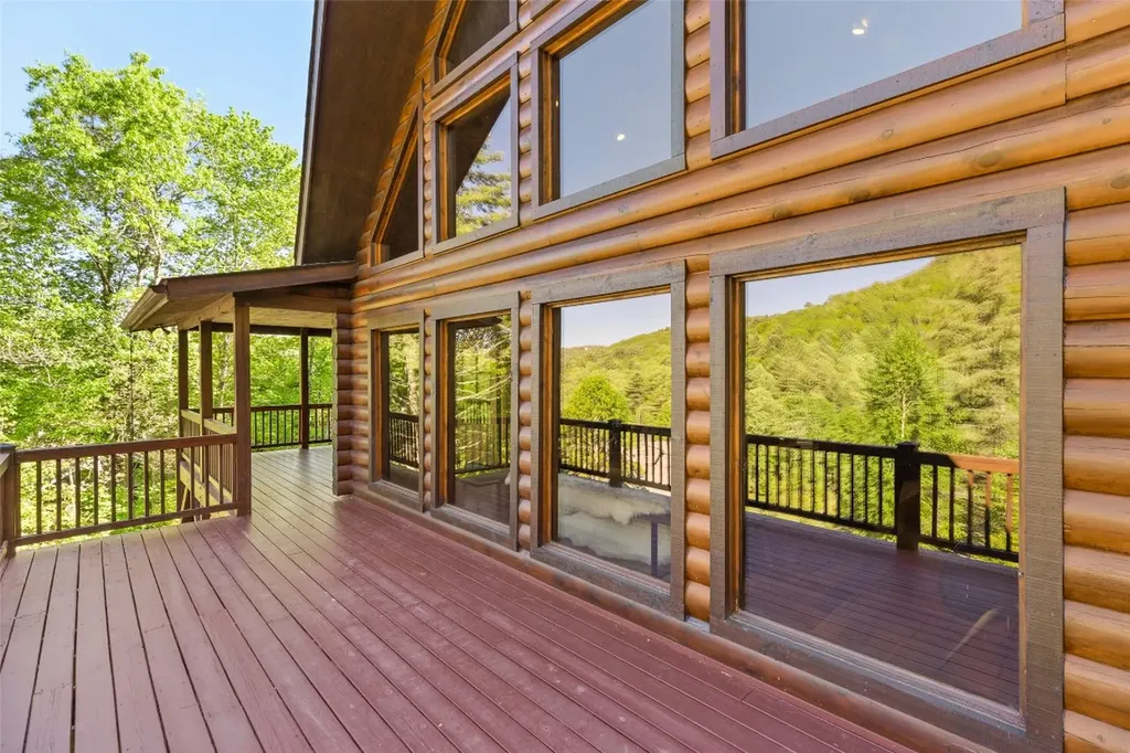 1318 Shortoff Road Highlands NC 28741